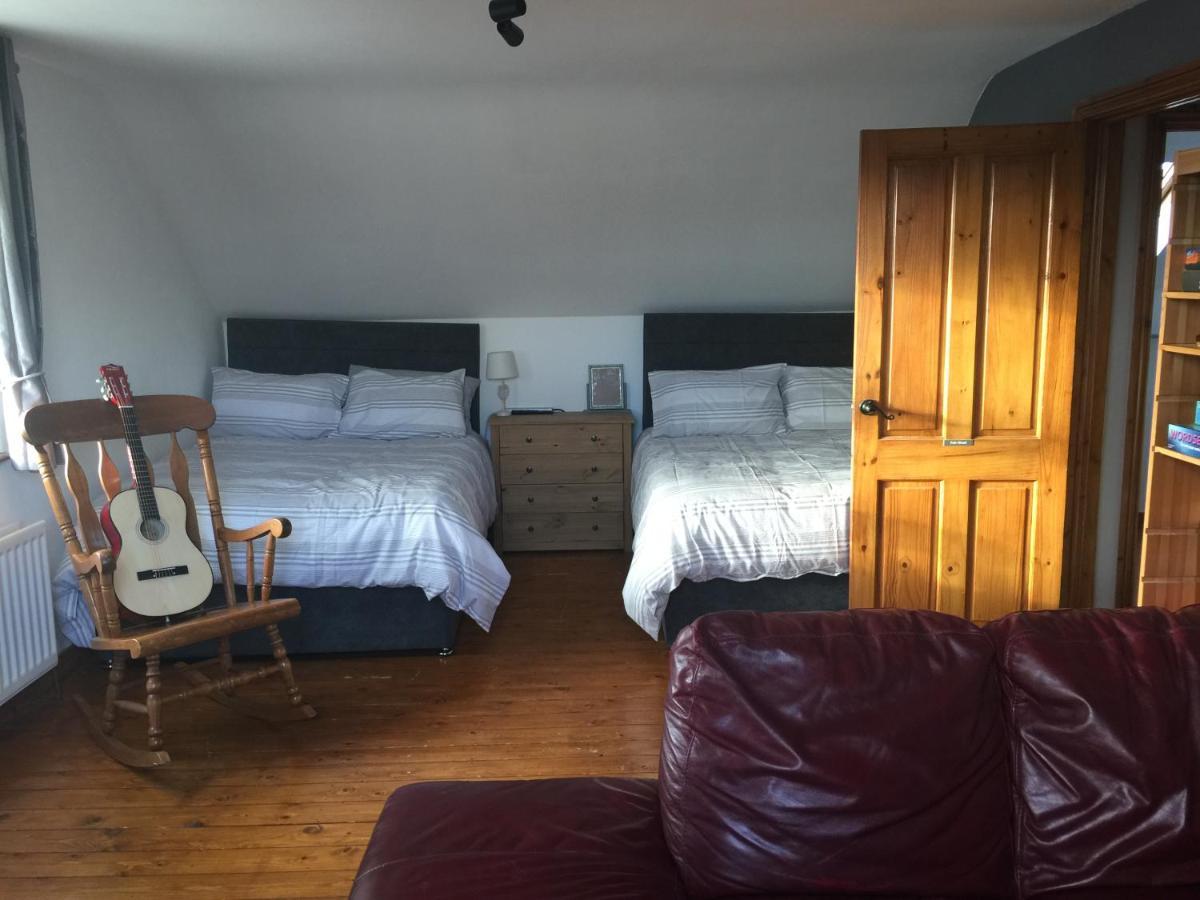 Holiday Home In Ballycastle - Fainne Na Cairde Екстериор снимка